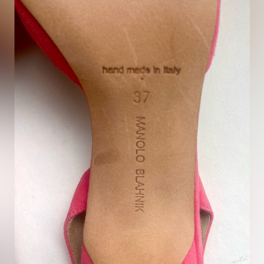 Manolo Blahnik Pink Suede Slingback Pump - Picture 8 of 8